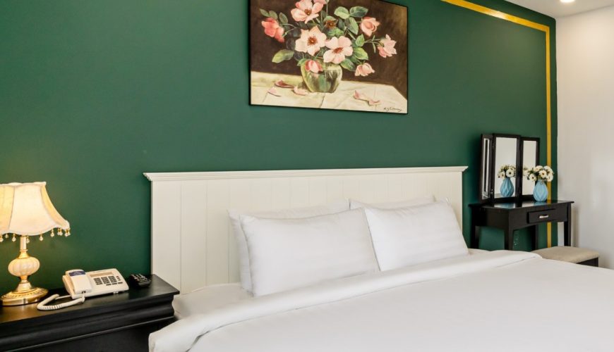 Hotel for korean guests in saigon near Sky Garden