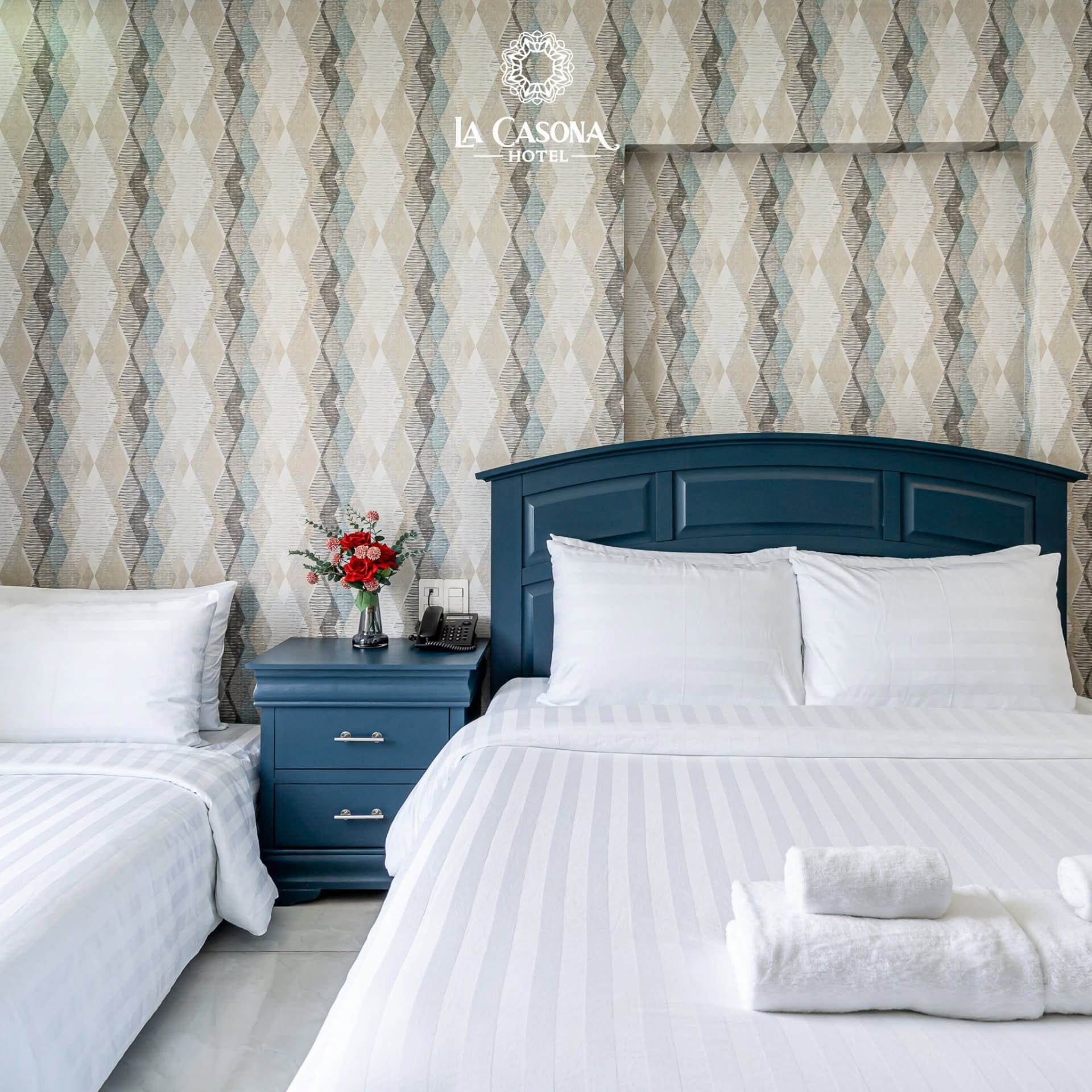 Phòng đôi gia đình rộng rãi tiện nghi tại La Casona Hotel Hưng Gia 3