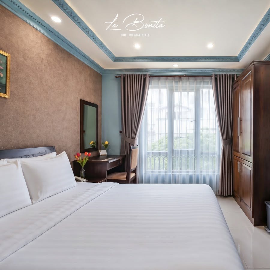 Không gian phòng khách sạn tại TP.HCM sang trọng và tiện nghi