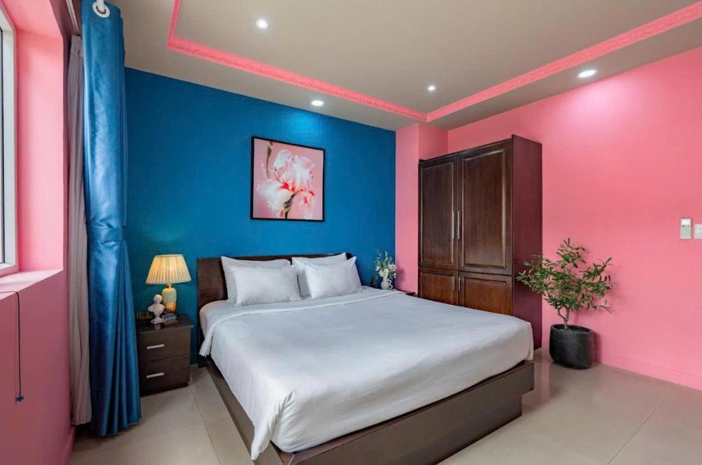 La Serena Interior